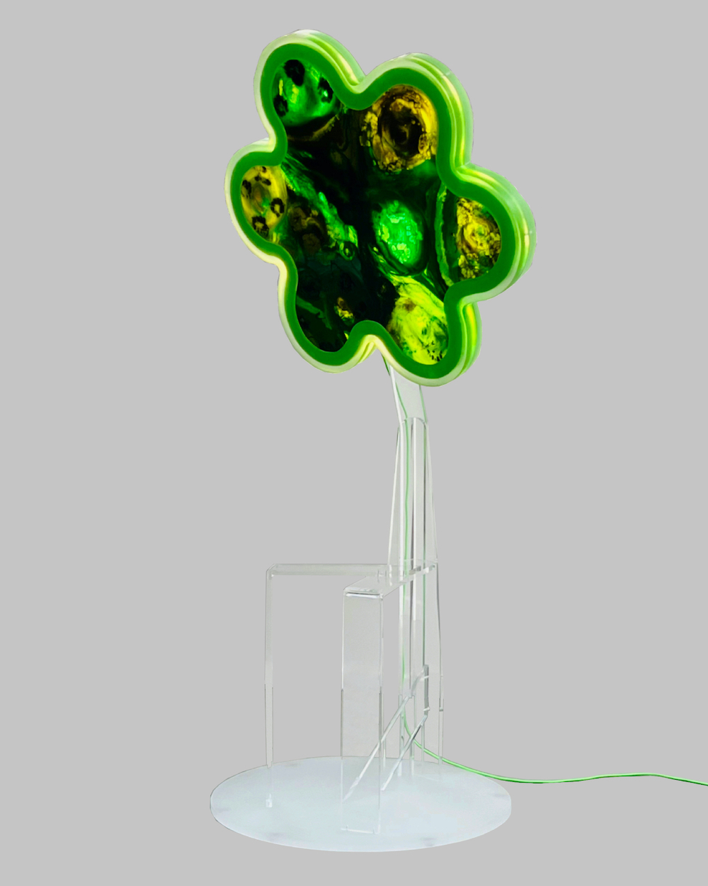Flowerlamp kunstenares Christl Dekimpe